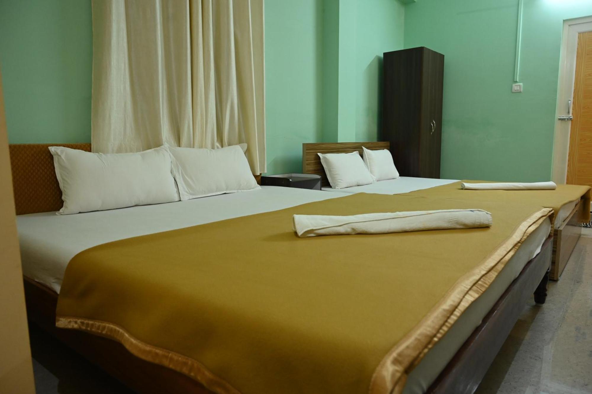 포트블레어 Royal Seaview Residency 아파트 외부 사진