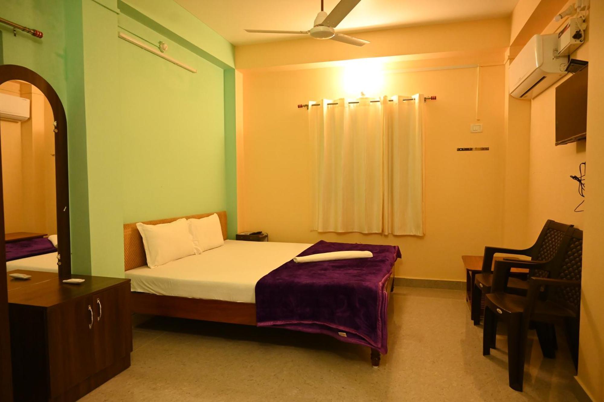 포트블레어 Royal Seaview Residency 아파트 외부 사진
